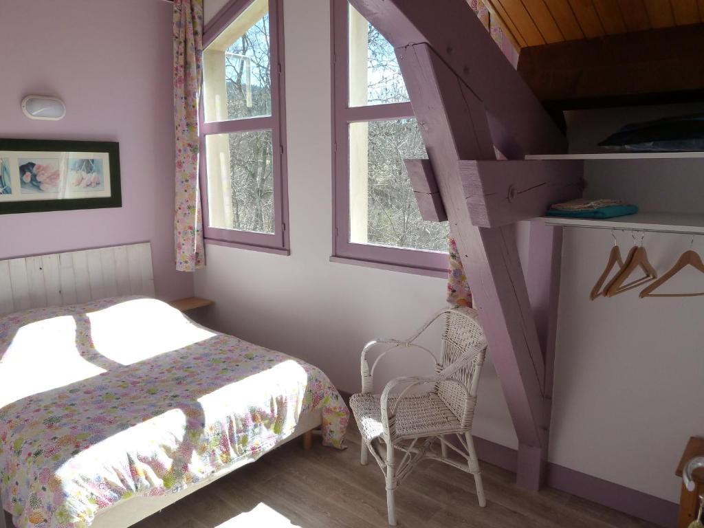 Gite Des Monges Sisteron Habitación foto